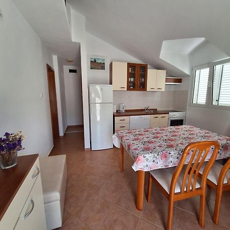 Apartment Zalo Donje Selo na Šolti Extérieur photo