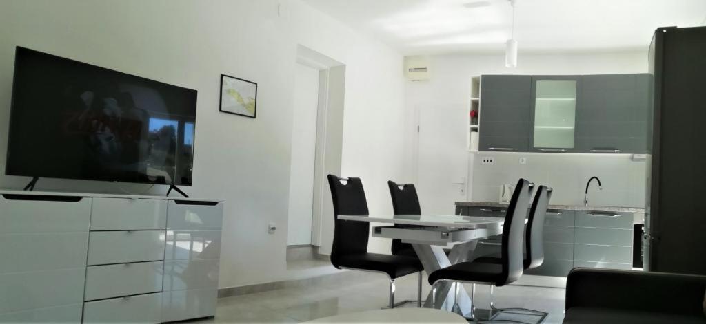 Apartment Zalo Donje Selo na Šolti Extérieur photo