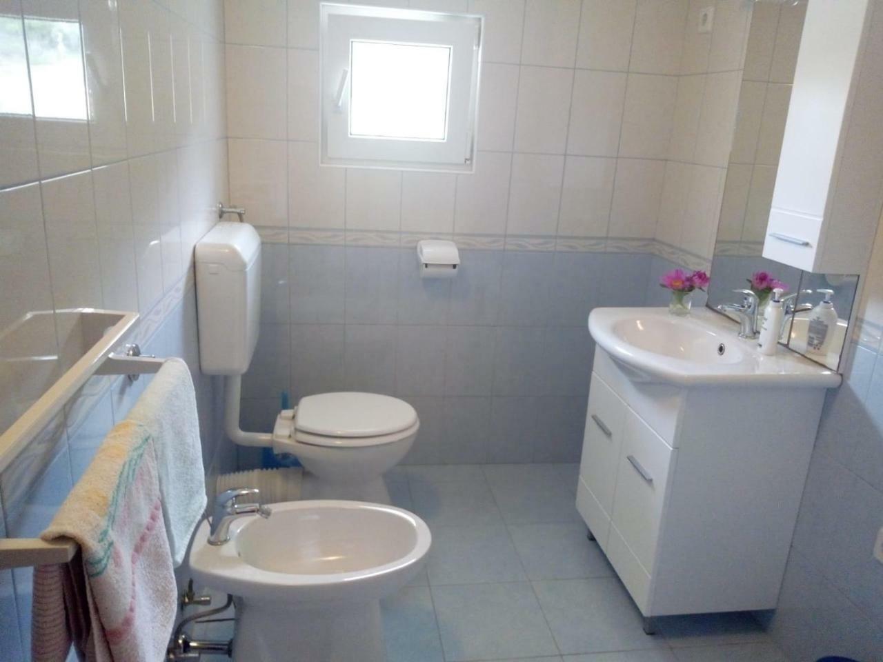 Apartment Zalo Donje Selo na Šolti Extérieur photo
