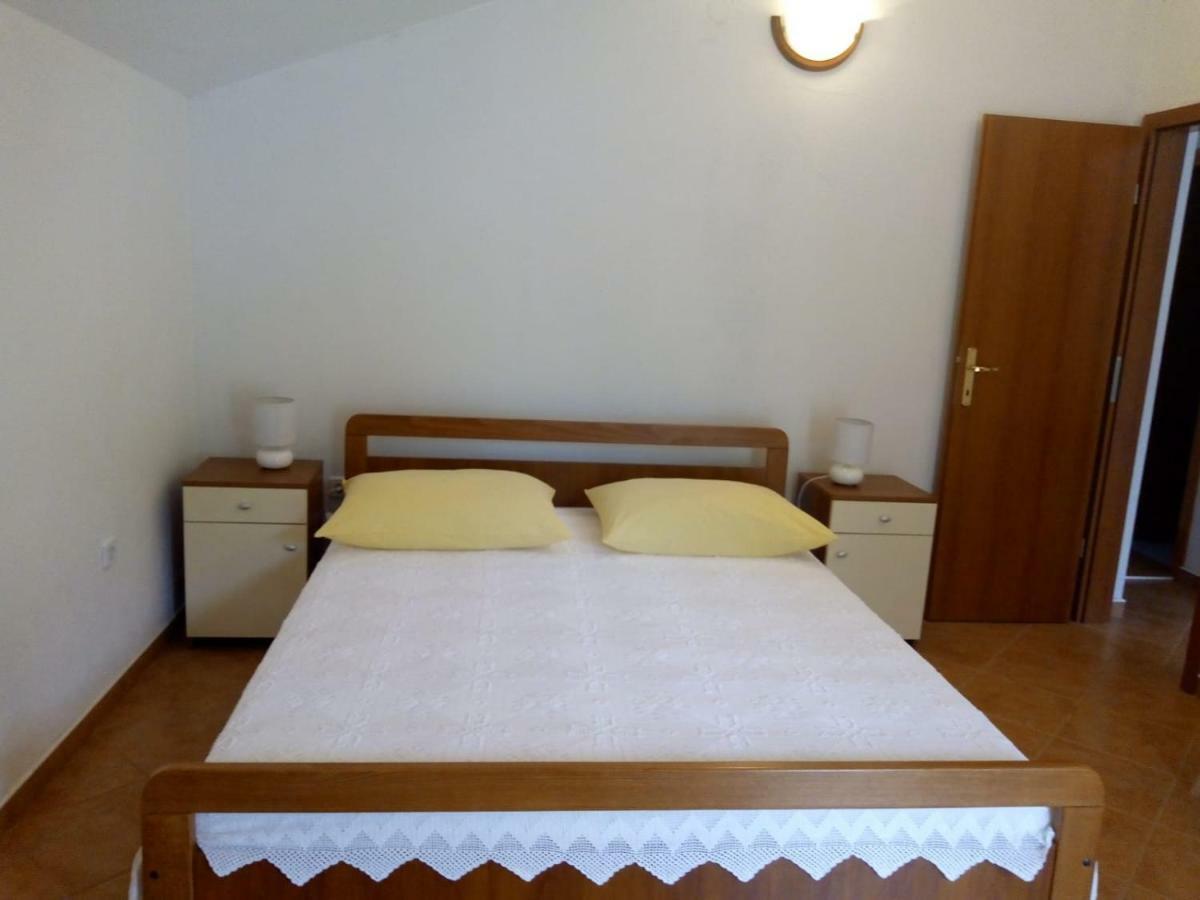 Apartment Zalo Donje Selo na Šolti Extérieur photo
